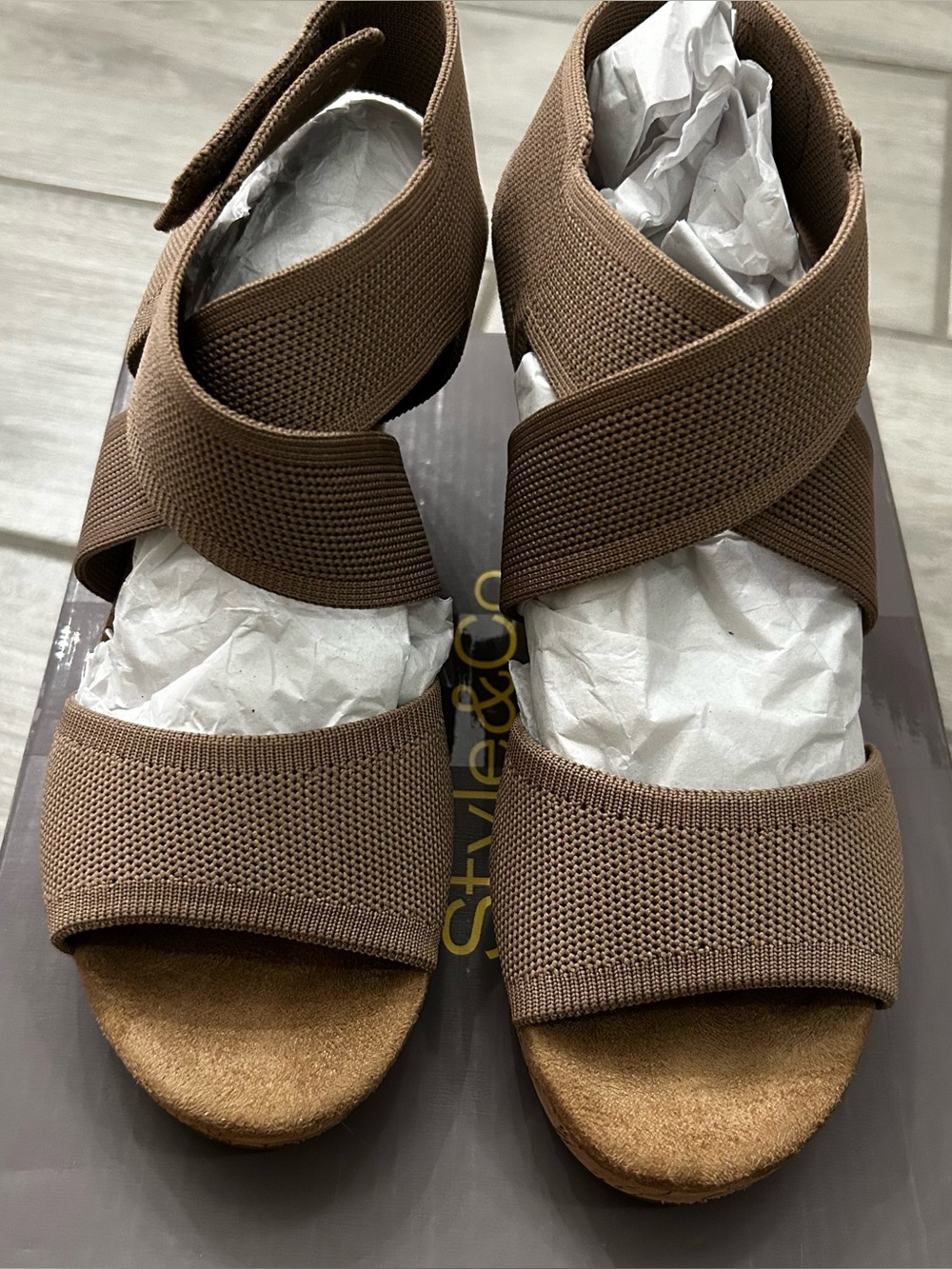 Style & CO Women's Brown Beige Elastic Strappy Sandals - Comfort Wedge Size 7.5